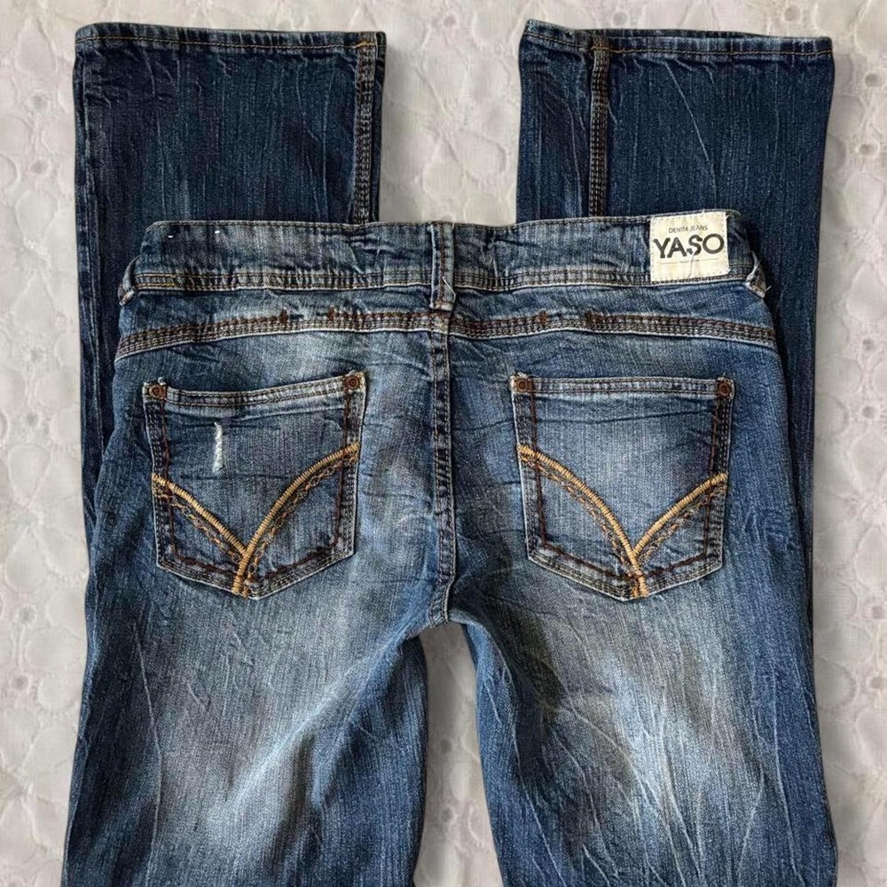 Yaso 11/12 vintage y2k low rise distressed bootcut jeans